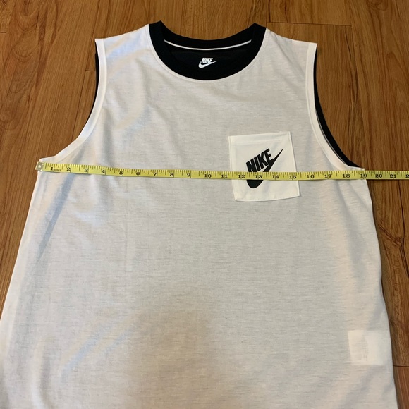Nike Signal Black & White Muscle Tank - Picture 12 of 13